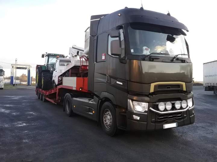 Transport d'engins TP Saint-Yrieix-la-Perche